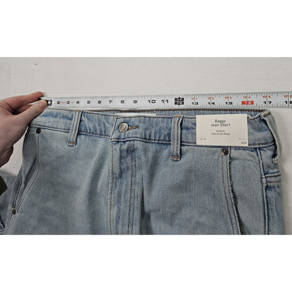 Hollister Baggy Jean Shorts Men's Size 34 Light Wash Stretch Cargo Pockets - Picture 3 of 10